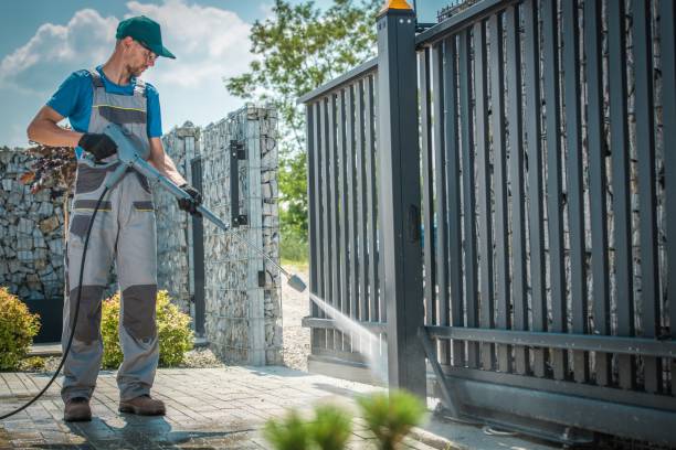 Best Pool Deck Cleaning  in Center Point, NM